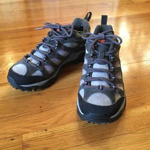 Merrill Moab Hiking Boots
